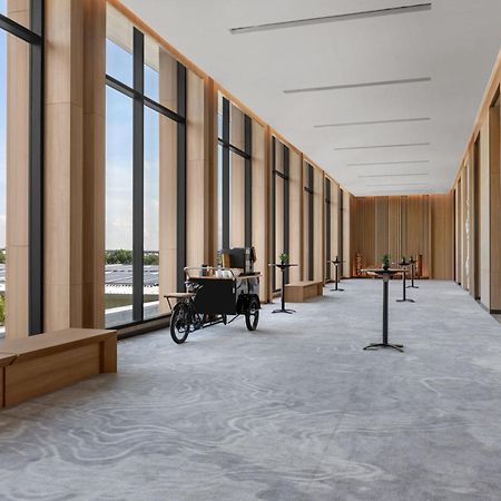 Courtyard By Marriott Bangkok Suvarnabhumi Airport Exterior photo