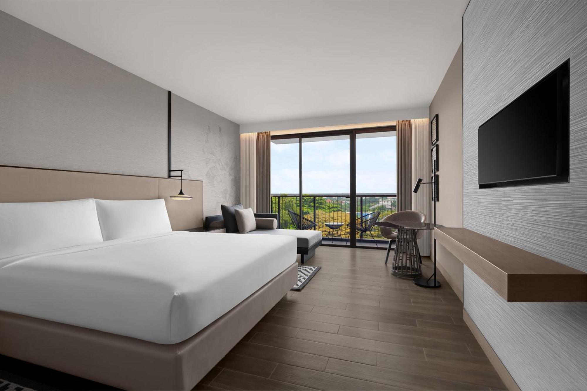 Courtyard By Marriott Bangkok Suvarnabhumi Airport Exterior photo